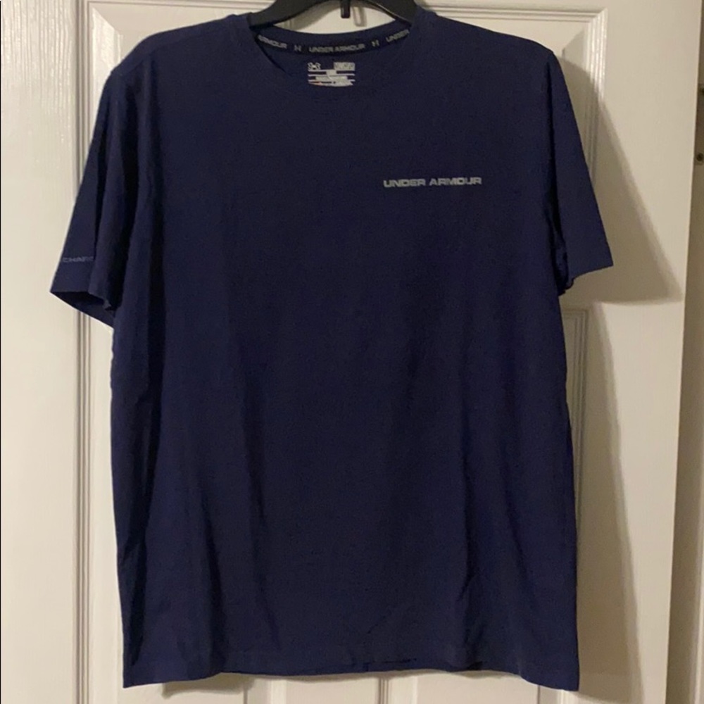 Men’s Under Armour t-shirt